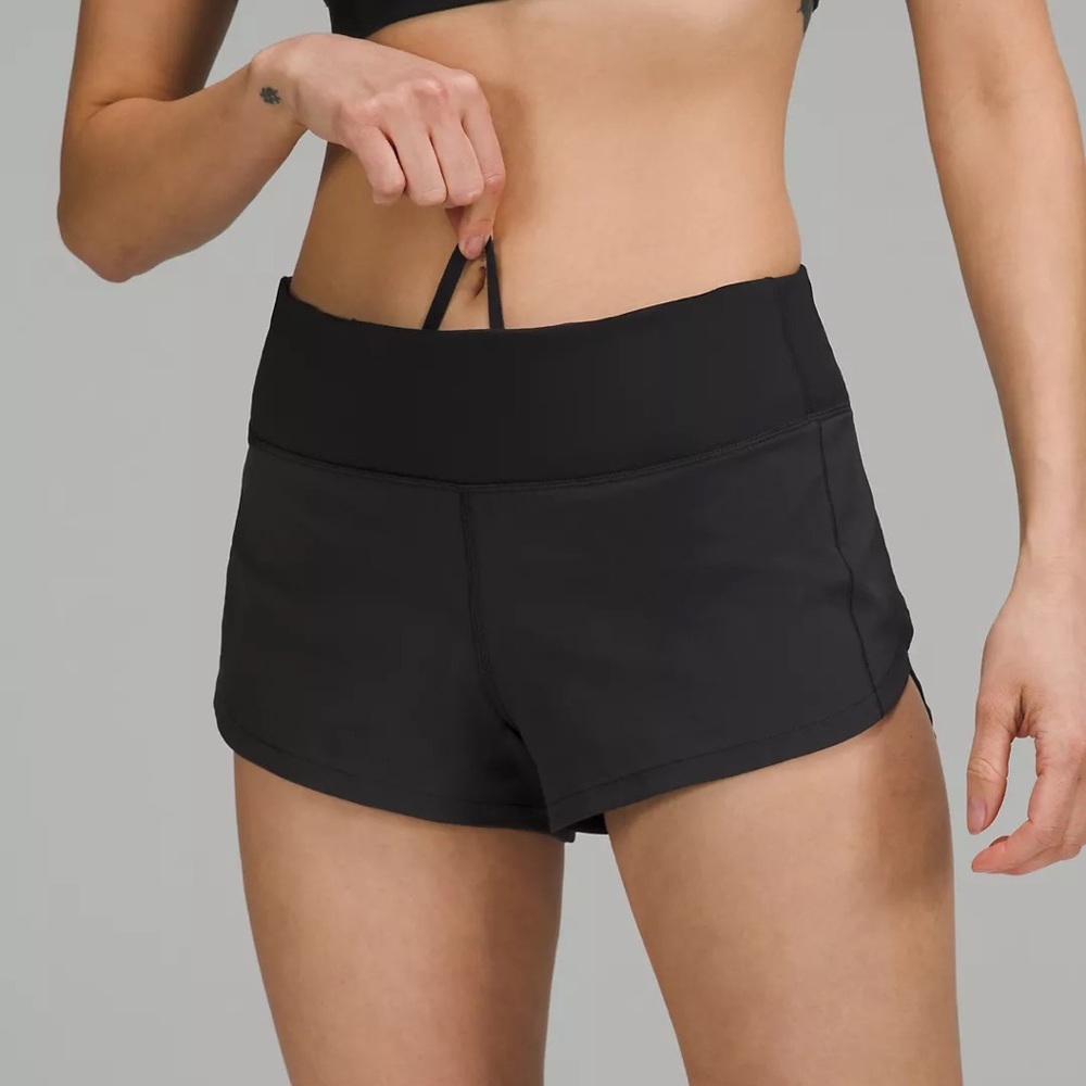 Lululemon: Speed Up Low Rise Lined Short 2.5”